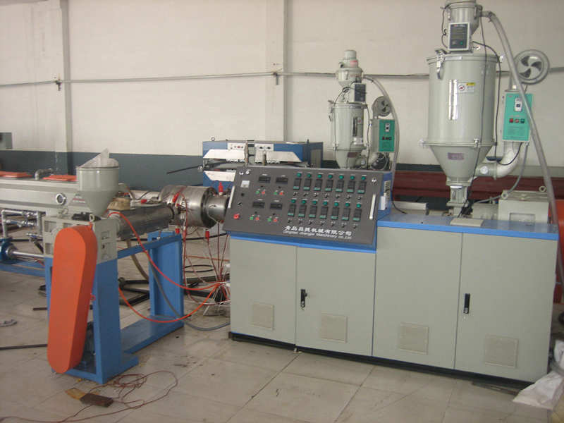 Máquina de tubos PB
