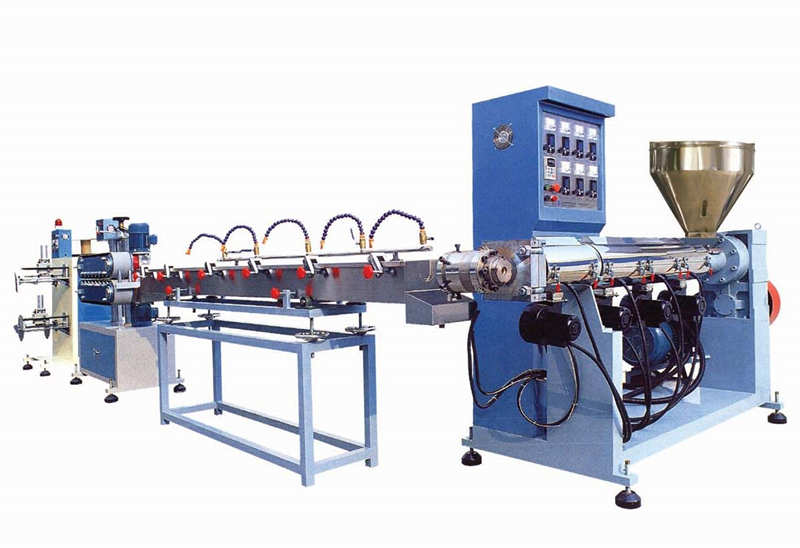 Máquina de extrusión de tubería blanda reforzada con alambre de acero PVC